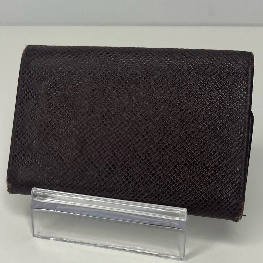🤎Louis Vuitton Red/Brown Leather Trifold Button Type Key Case/Holder‎ 🤎